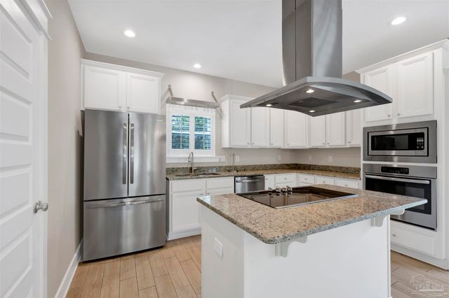 14395 Arborgate Dr, Pensacola, FL 32507