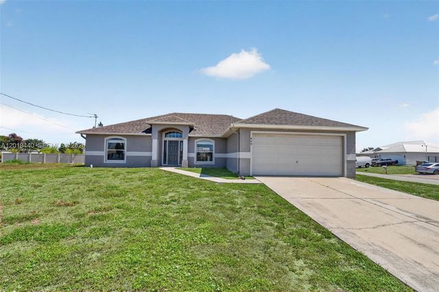 409 NE 25th Ter, Cape Coral, FL 33909