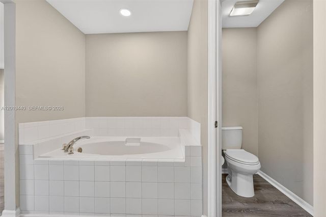 409 NE 25th Ter, Cape Coral, FL 33909