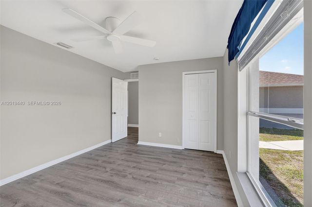 409 NE 25th Ter, Cape Coral, FL 33909