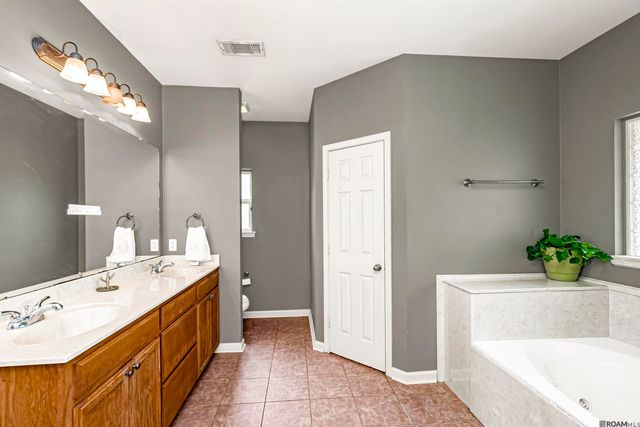 37392 Cypress Turn Ave, Dutchtown, LA 70737