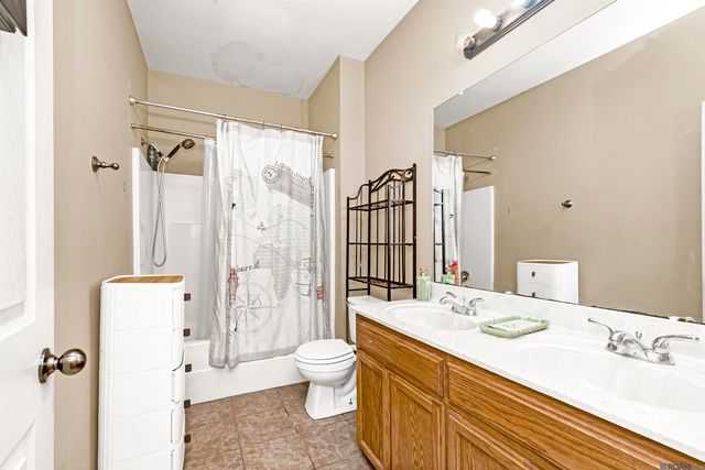 37392 Cypress Turn Ave, Dutchtown, LA 70737