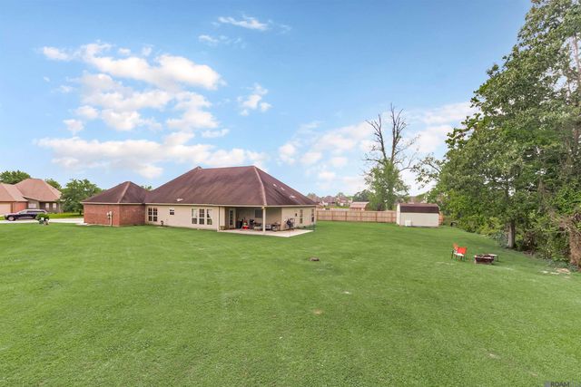 37392 Cypress Turn Ave, Dutchtown, LA 70737