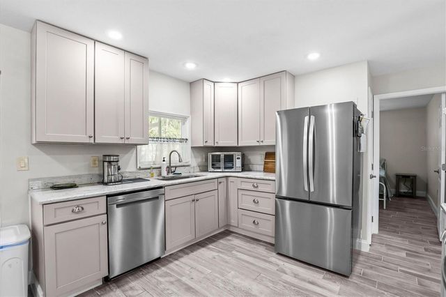 6244 COLONY CIRCLE, Weeki Wachee, FL 34607