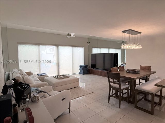 8880 SW 133rd Pl E, Miami, FL 33186