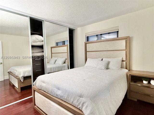 8880 SW 133rd Pl E, Miami, FL 33186