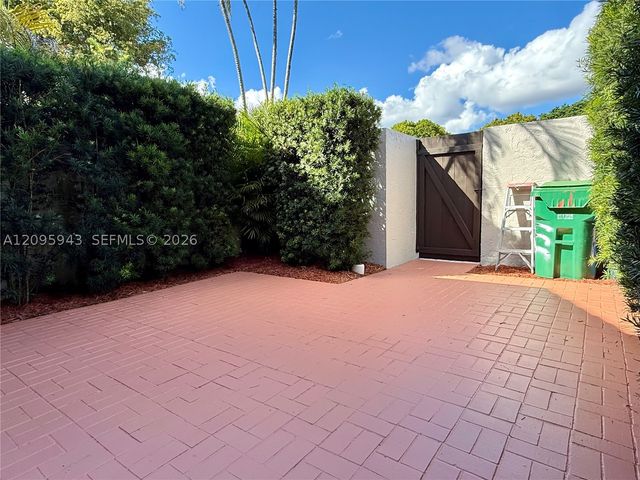 8880 SW 133rd Pl E, Miami, FL 33186