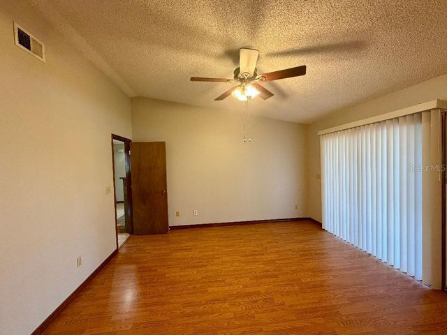 854 HUMPHREY BOULEVARD, Deltona, FL 32738