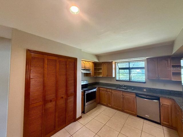 854 HUMPHREY BOULEVARD, Deltona, FL 32738