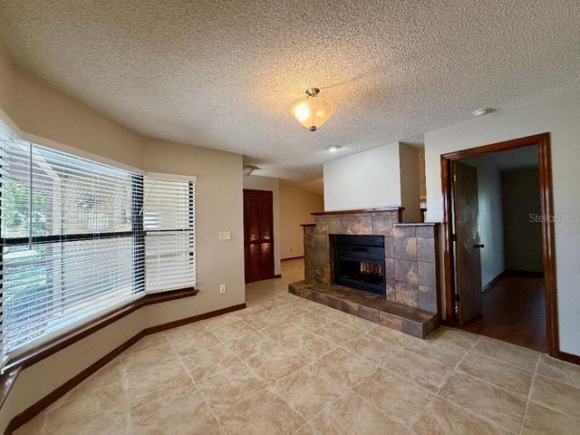 854 HUMPHREY BOULEVARD, Deltona, FL 32738