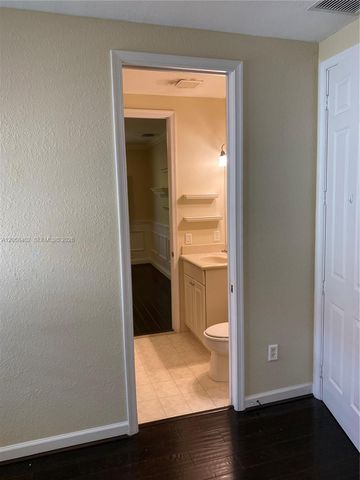 7888 SW 195 Terrace 7888, Cutler Bay, FL 33157