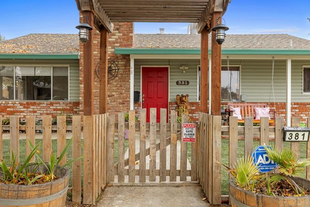 381 Wallis Ave, Gustine, CA 95322
