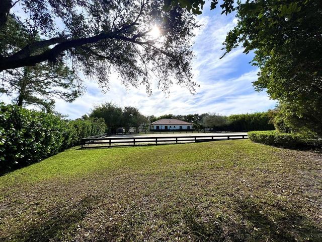 2957 Appaloosa Trail N, Wellington, FL 33414
