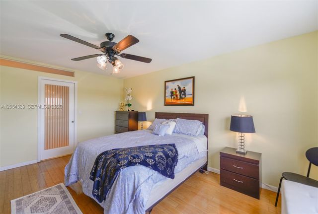 401 Golden Isles Drive 312, Hallandale Beach, FL 33009