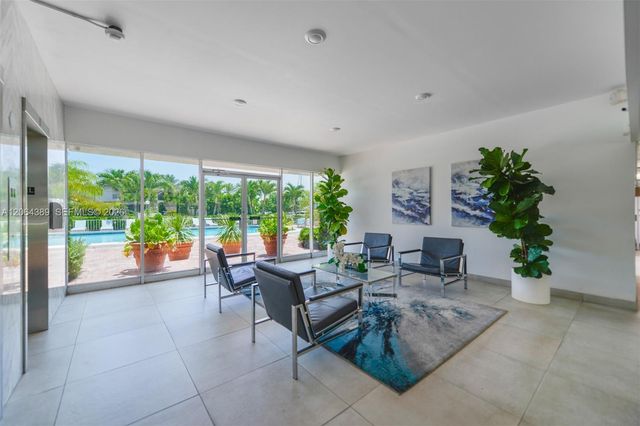 401 Golden Isles Drive 312, Hallandale Beach, FL 33009