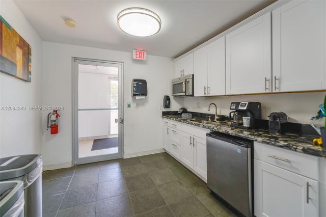 401 Golden Isles Drive 312, Hallandale Beach, FL 33009