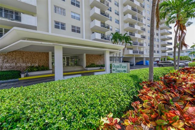 401 Golden Isles Drive 312, Hallandale Beach, FL 33009