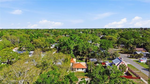 5211 25TH AVENUE S, Gulfport, FL 33707