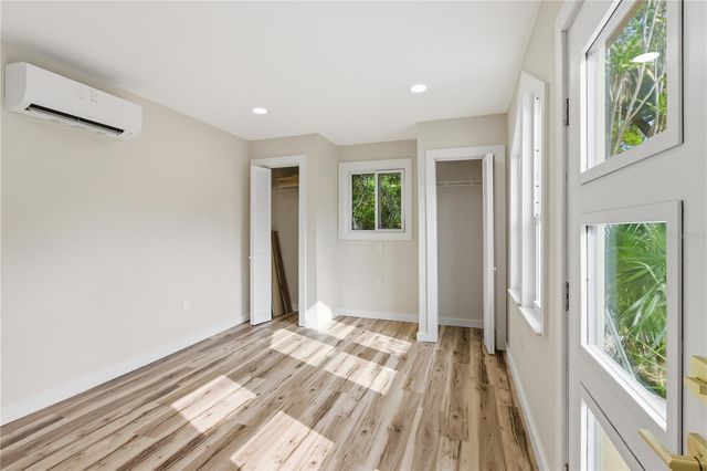 5211 25TH AVENUE S, Gulfport, FL 33707