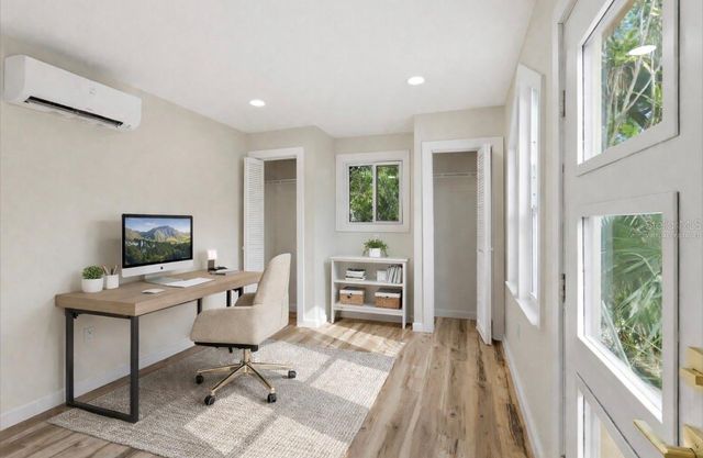 5211 25TH AVENUE S, Gulfport, FL 33707