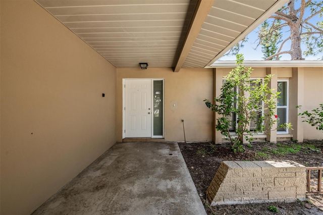 1124 DANNY DRIVE, Sarasota, FL 34243