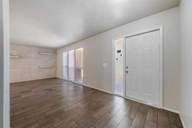 1124 DANNY DRIVE, Sarasota, FL 34243