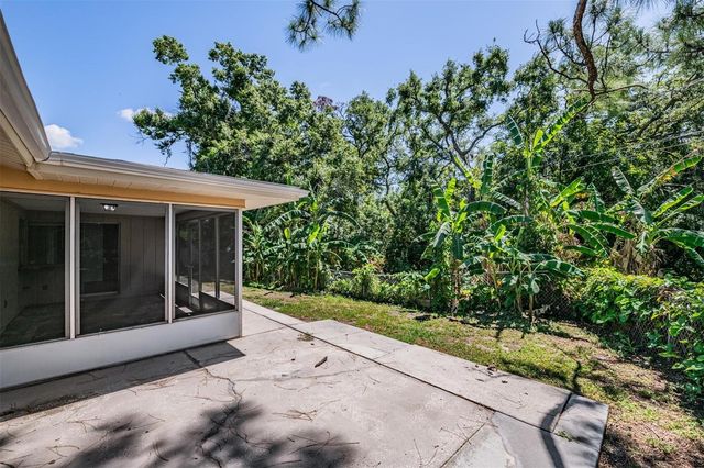 1124 DANNY DRIVE, Sarasota, FL 34243
