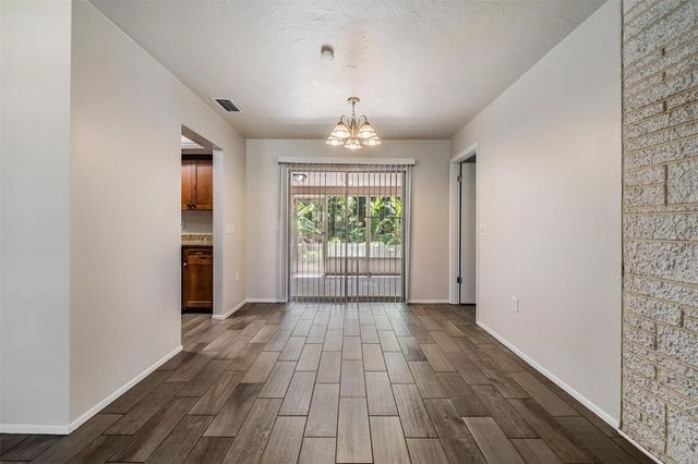 1124 DANNY DRIVE, Sarasota, FL 34243