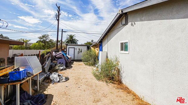 854 N Eucalyptus Avenue, Rialto, CA 92376
