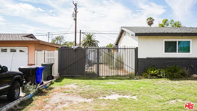 854 N Eucalyptus Avenue, Rialto, CA 92376