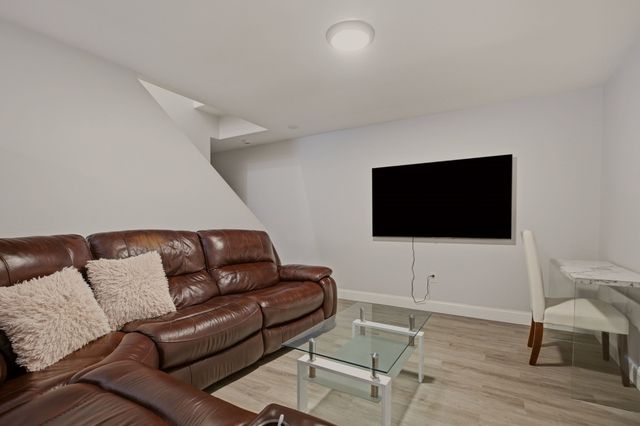 724 Woodman St, Fall River, MA 02724