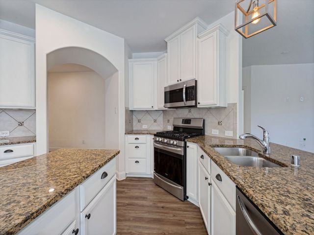 4501 Lakeview Drive, Frisco, TX 75036
