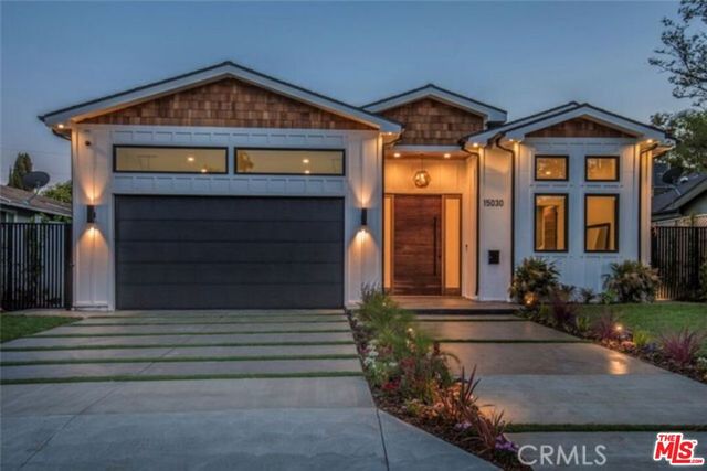 15030 Hartsook Street, Sherman Oaks, CA 91403