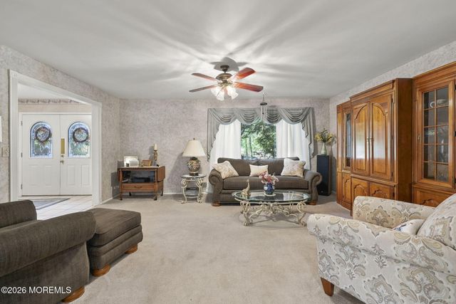 178 Adelphia Road, Farmingdale, NJ 07727