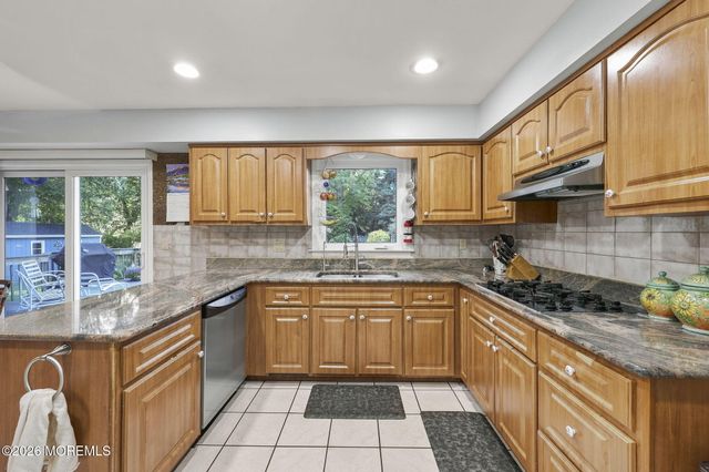 178 Adelphia Road, Farmingdale, NJ 07727