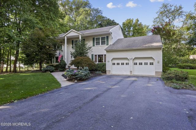 178 Adelphia Road, Farmingdale, NJ 07727