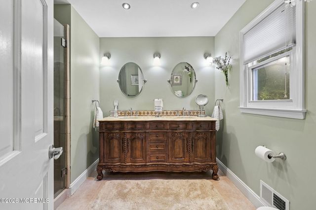 178 Adelphia Road, Farmingdale, NJ 07727