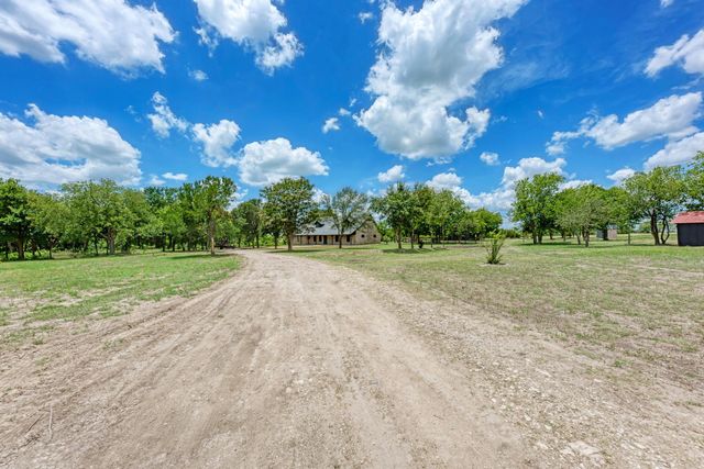 2365 Hackberry Road, Salado, TX 76571