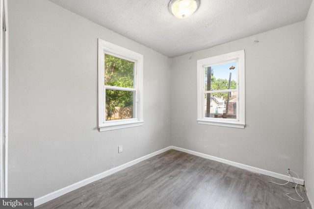 339 MAGNOLIA AVE, West Berlin, NJ 08091