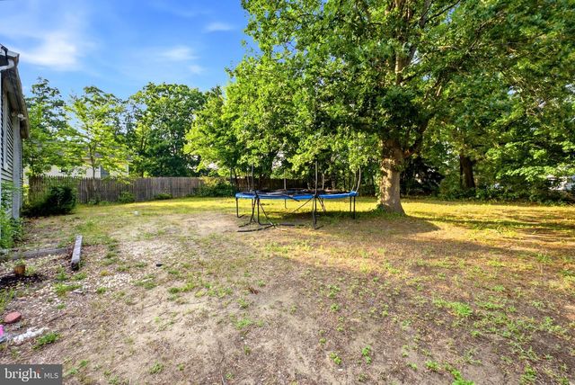 339 MAGNOLIA AVE, West Berlin, NJ 08091