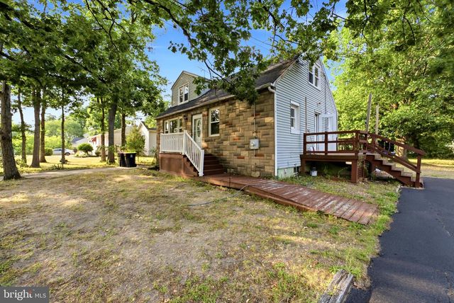 339 MAGNOLIA AVE, West Berlin, NJ 08091