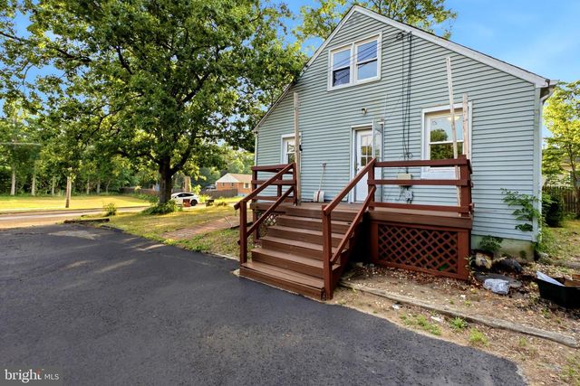 339 MAGNOLIA AVE, West Berlin, NJ 08091