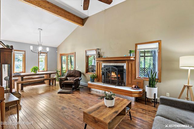 2020 N Kentucky Derby Drive, Palmer, AK 99645