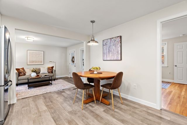 113 Graniteville Rd, Chelmsford, MA 01824