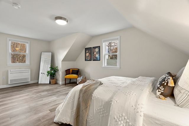 113 Graniteville Rd, Chelmsford, MA 01824