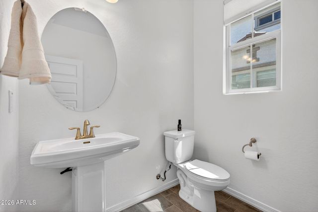 14253 W BUCKSKIN Trail, Surprise, AZ 85387