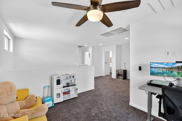 14253 W BUCKSKIN Trail, Surprise, AZ 85387