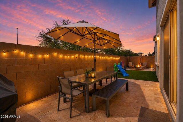 14253 W BUCKSKIN Trail, Surprise, AZ 85387