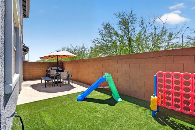 14253 W BUCKSKIN Trail, Surprise, AZ 85387