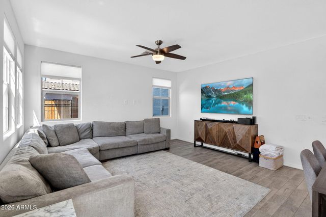 14253 W BUCKSKIN Trail, Surprise, AZ 85387